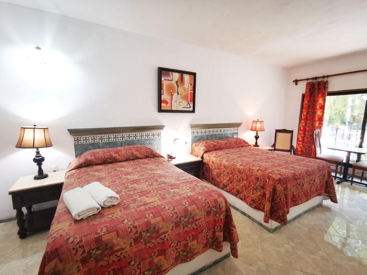 Hotel Doralba Inn Меріда Екстер'єр фото