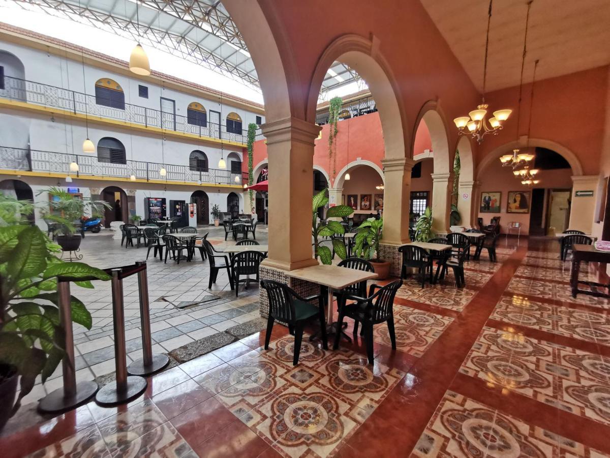 Hotel Doralba Inn Меріда Екстер'єр фото