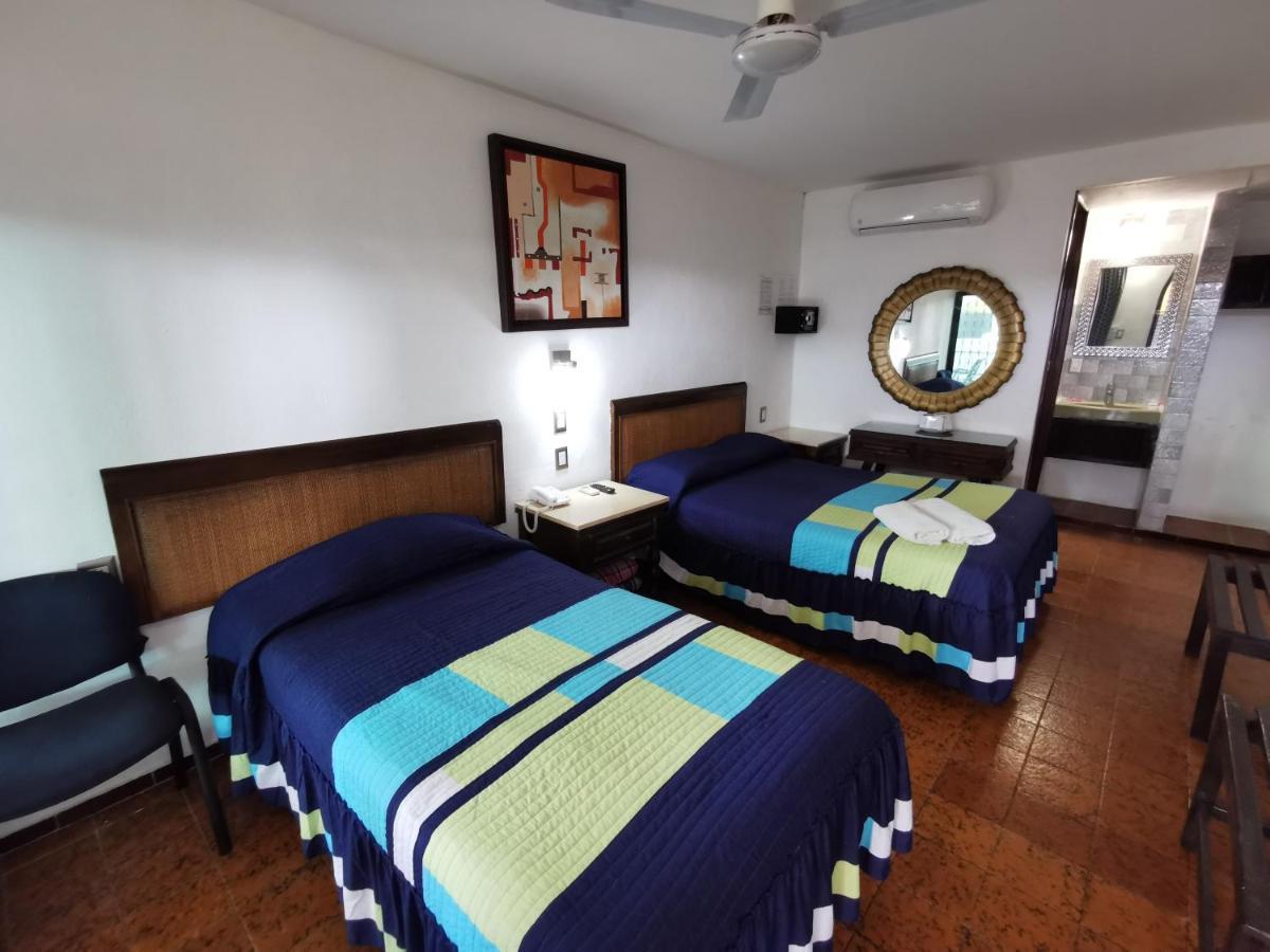 Hotel Doralba Inn Меріда Екстер'єр фото