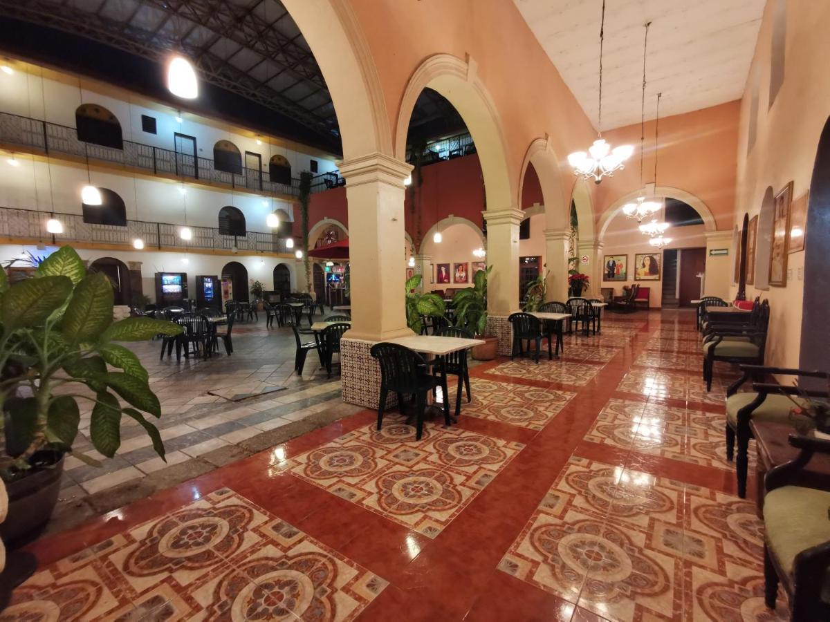 Hotel Doralba Inn Меріда Екстер'єр фото